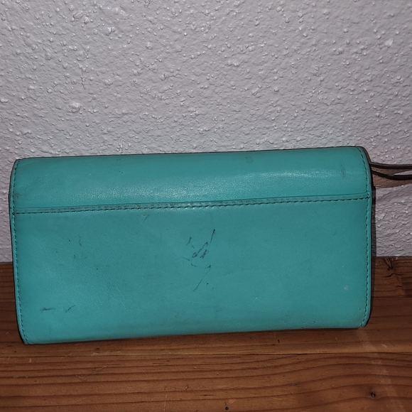 Kate Spade Wallet - Picture 2 of 6
